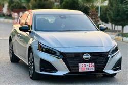 نيسان ألتيما